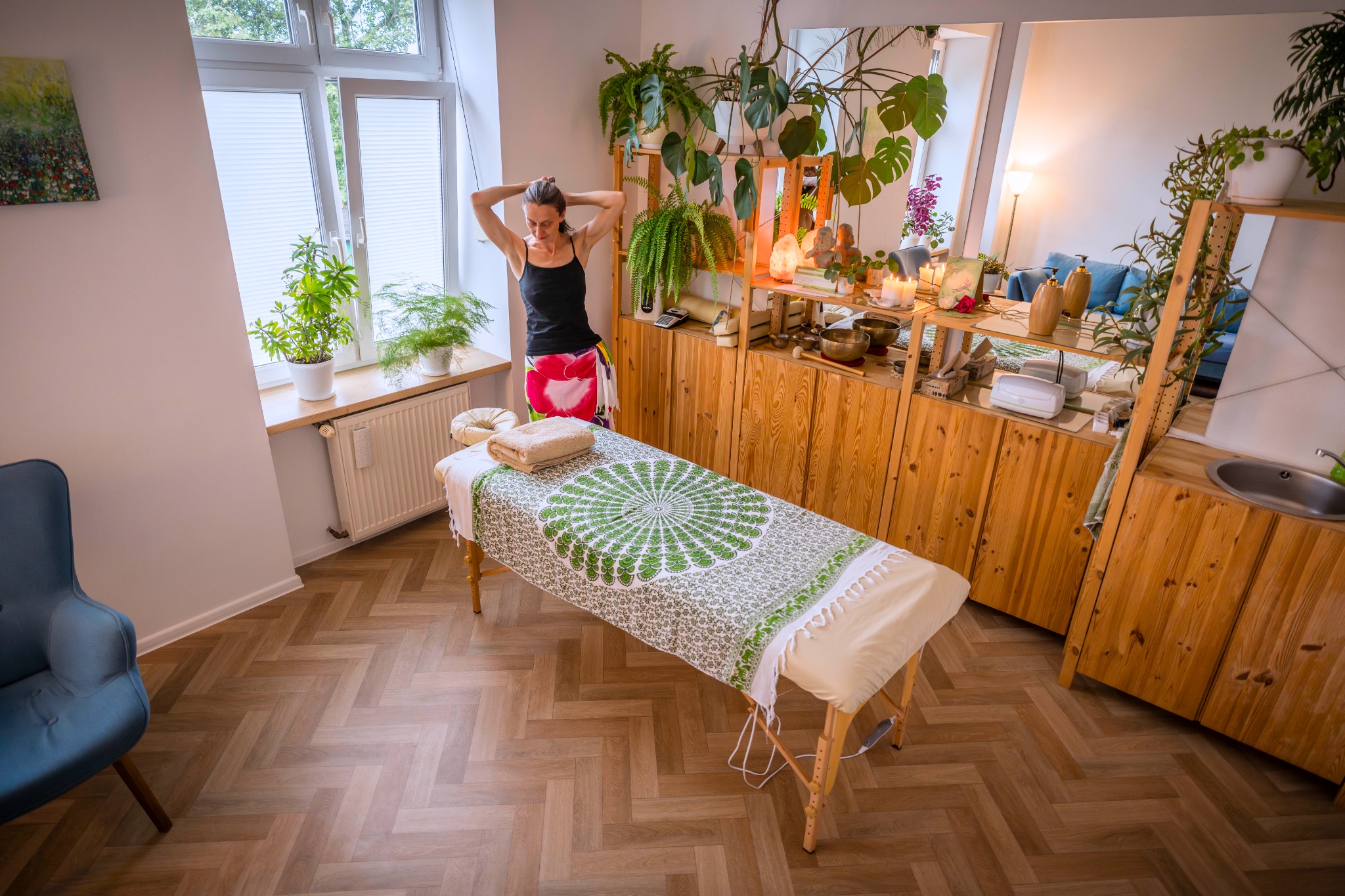 Wnętrze Studia Masażu Otuleni Dotykiem w Ełku